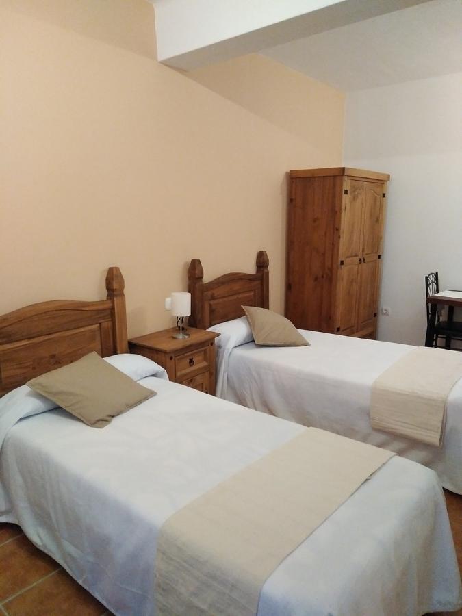 Hostal El Rincon De La Vera Losar De La Vera Bagian luar foto