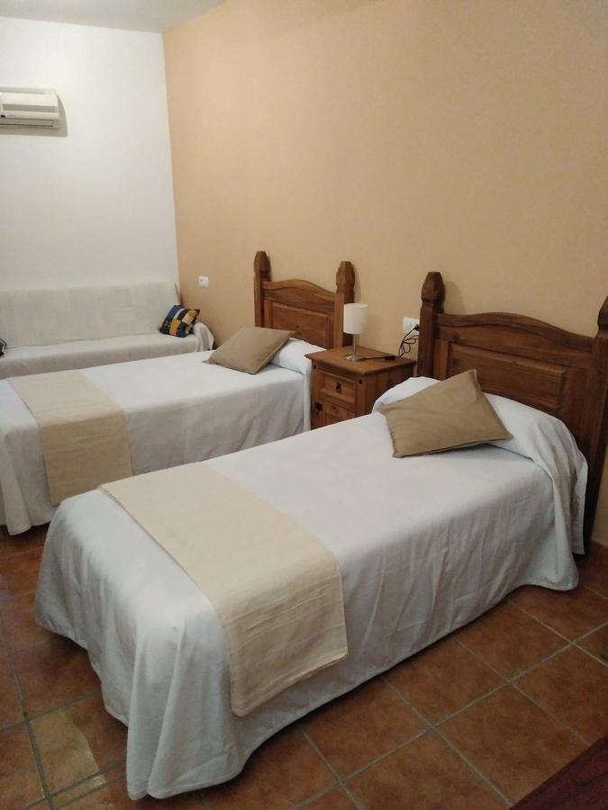 Hostal El Rincon De La Vera Losar De La Vera Bagian luar foto