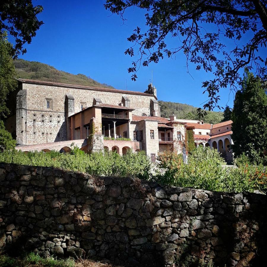 Hostal El Rincon De La Vera Losar De La Vera Bagian luar foto