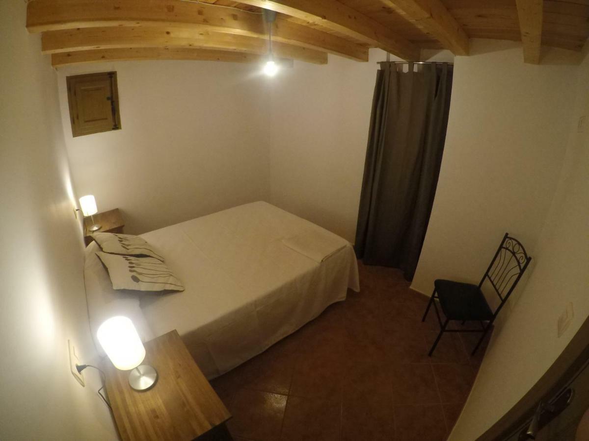 Hostal El Rincon De La Vera Losar De La Vera Bagian luar foto